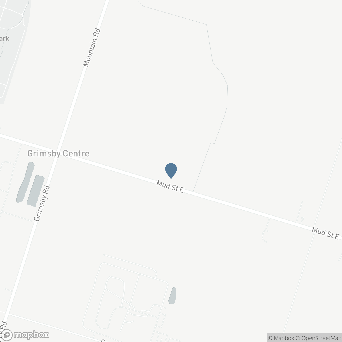 87 MUD Street E, Grimsby, Ontario L3M 4E7